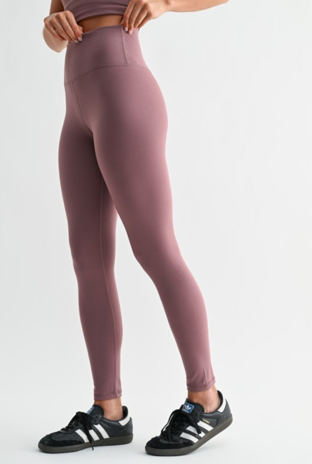 Light Cloud Contour Leggings